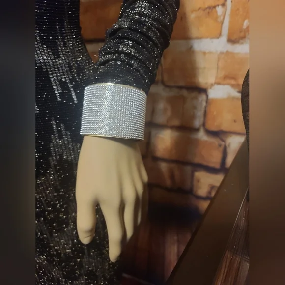 Out in the town outfit - Picture 2 of 4